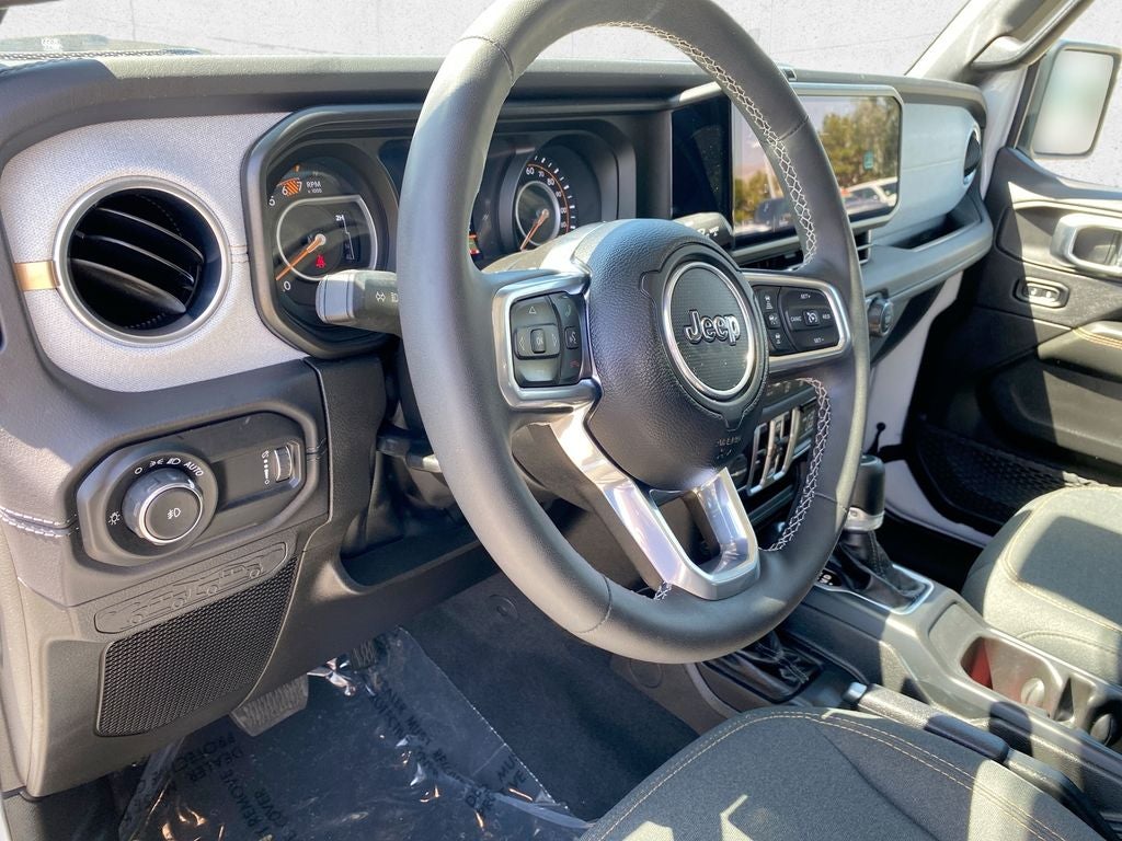 2025 Jeep Wrangler Sahara