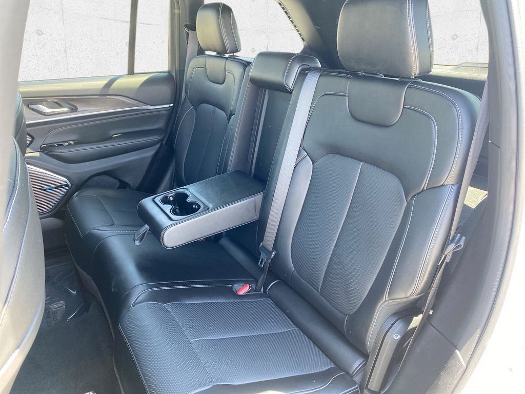 2023 Jeep Grand Cherokee 4xe Overland