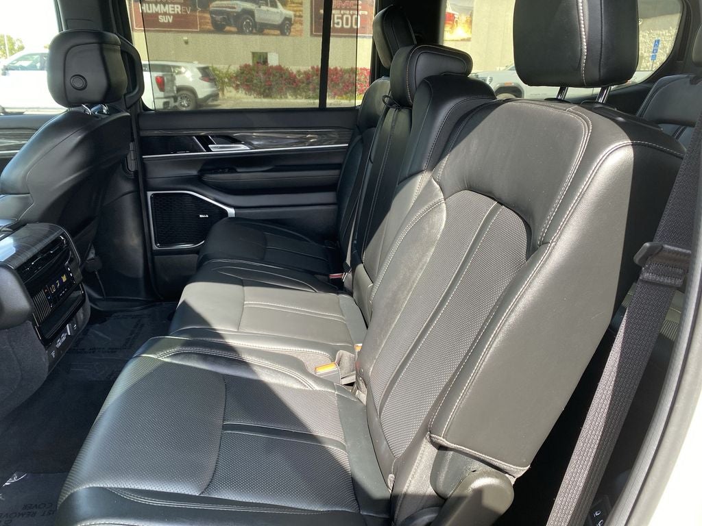 2022 Jeep Wagoneer Series III