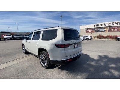 2022 Jeep Wagoneer Series III
