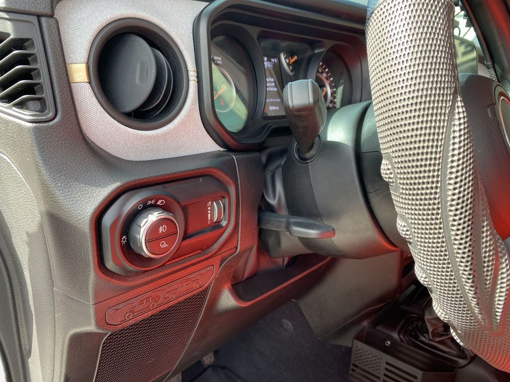 2024 Jeep Gladiator Sport