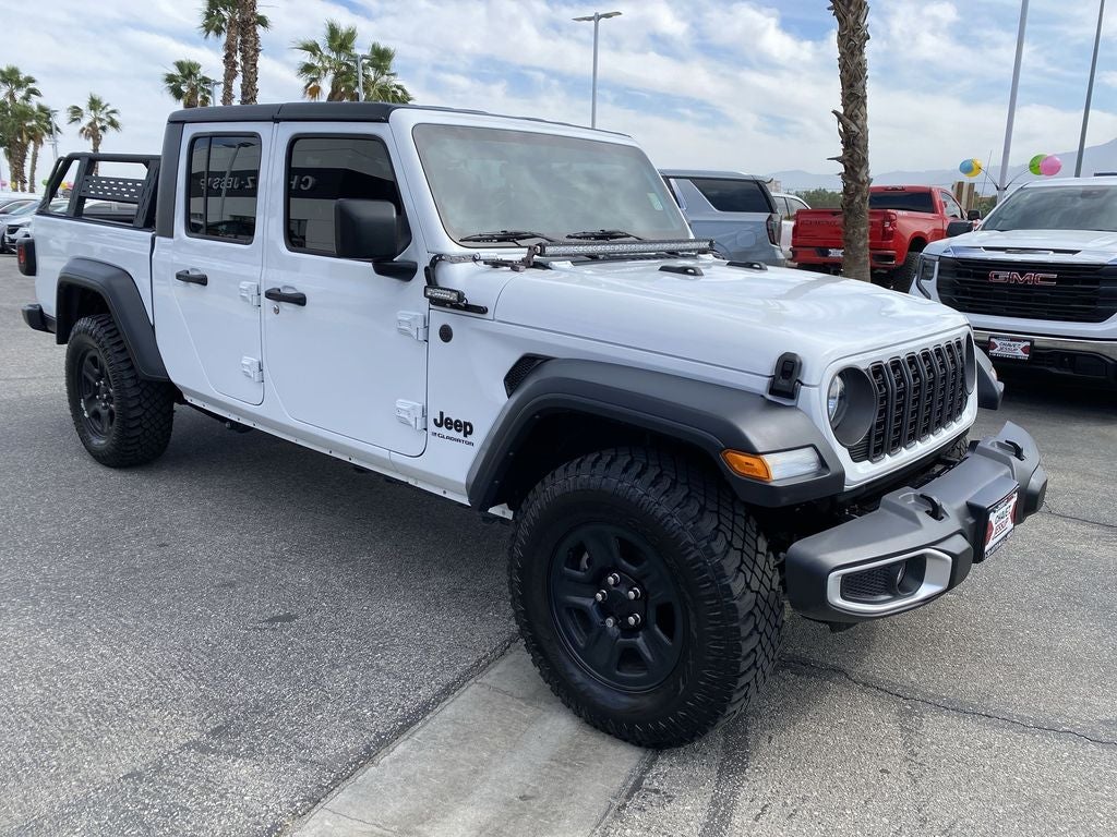 2024 Jeep Gladiator Sport