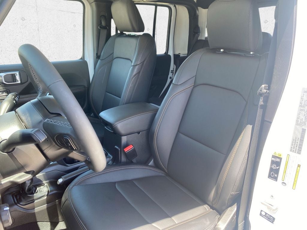 2025 Jeep Gladiator High Tide