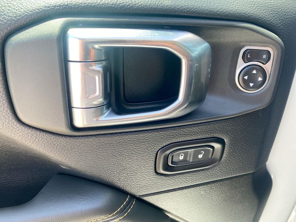 2025 Jeep Gladiator High Tide