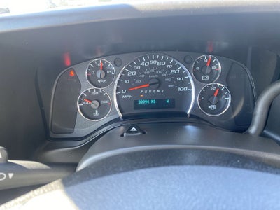 2023 Chevrolet Express Passenger 3500 1LS