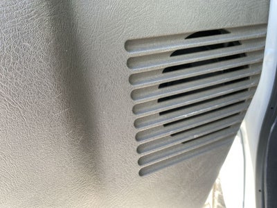 2023 Chevrolet Express Passenger 3500 1LS