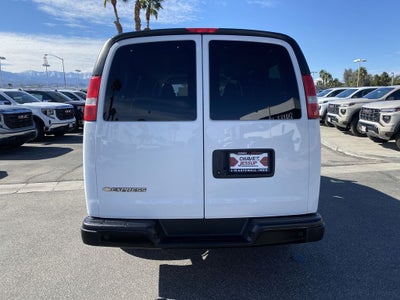 2023 Chevrolet Express Passenger 3500 1LS
