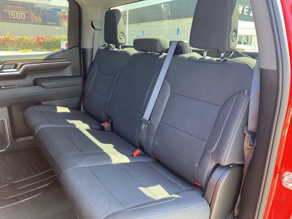 2025 Chevrolet Silverado 1500 LT (2FL)