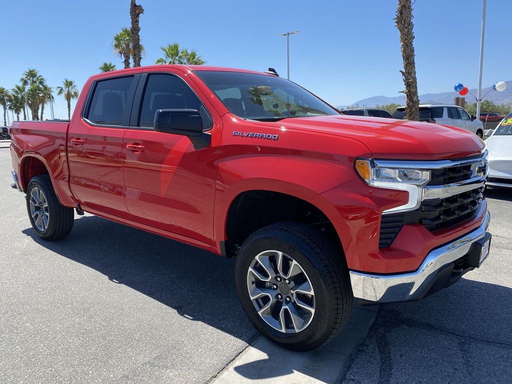 2025 Chevrolet Silverado 1500 LT (2FL)