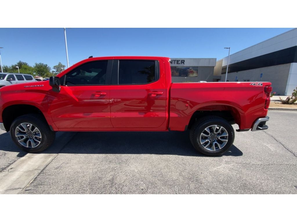 2025 Chevrolet Silverado 1500 LT (2FL)
