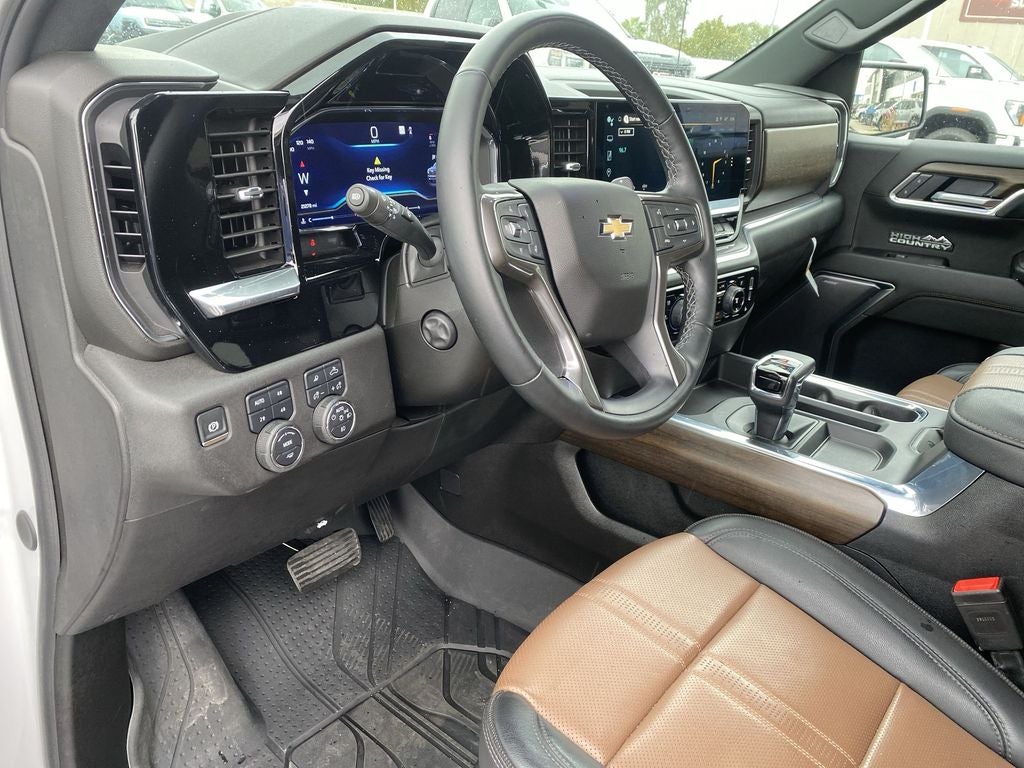 2025 Chevrolet Silverado 1500 High Country
