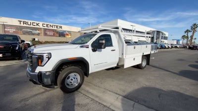 2026 GMC Sierra 3500 HD Chassis Cab Pro