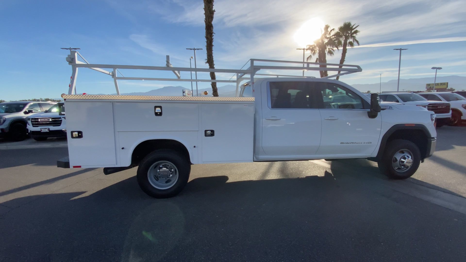 2026 GMC Sierra 3500 HD Chassis Cab SLE