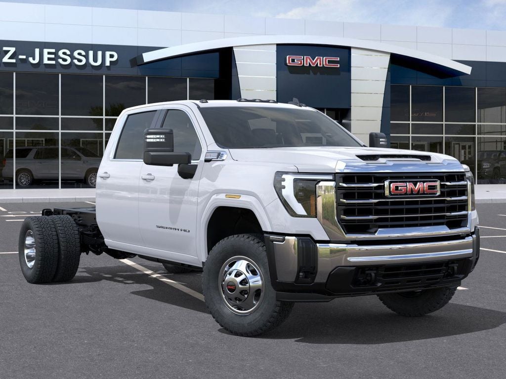 2026 GMC Sierra 3500 HD Chassis Cab SLE
