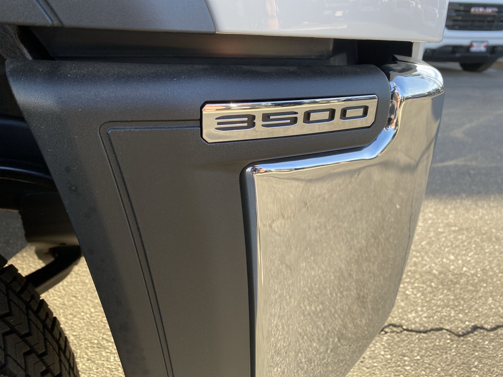 2026 GMC Sierra 3500 HD Chassis Cab SLE