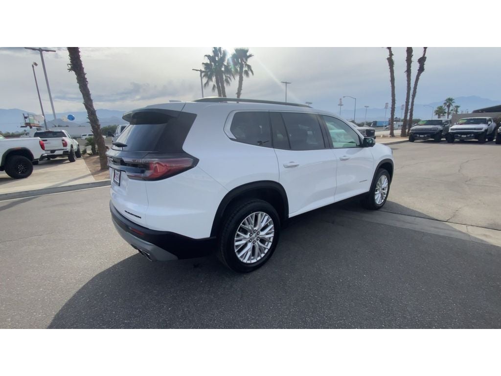 2024 GMC Acadia Elevation