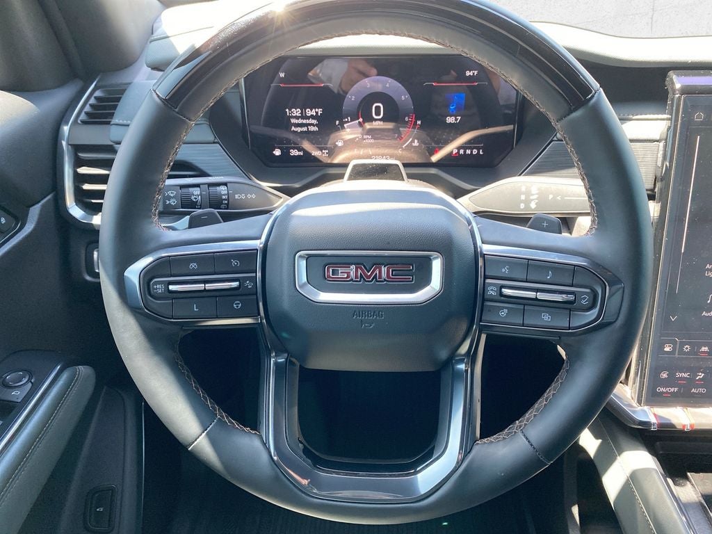 2024 GMC Acadia AT4