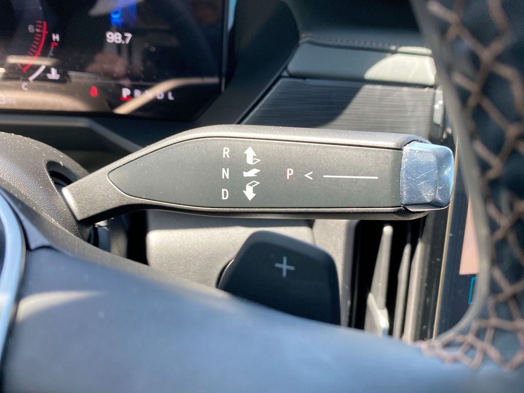 2024 GMC Acadia AT4