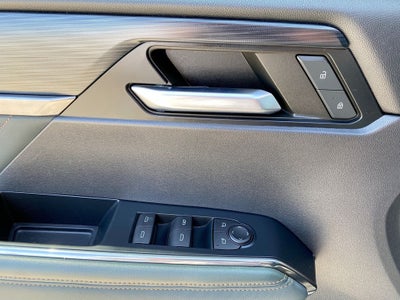 2024 GMC Acadia AT4