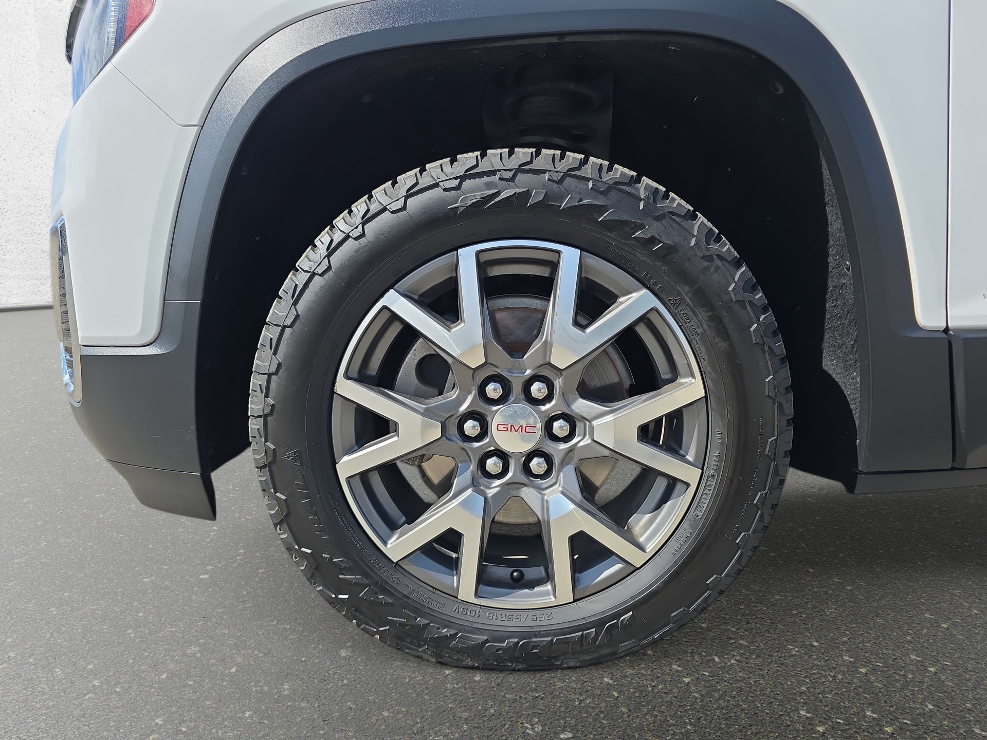 2020 GMC Acadia SLE