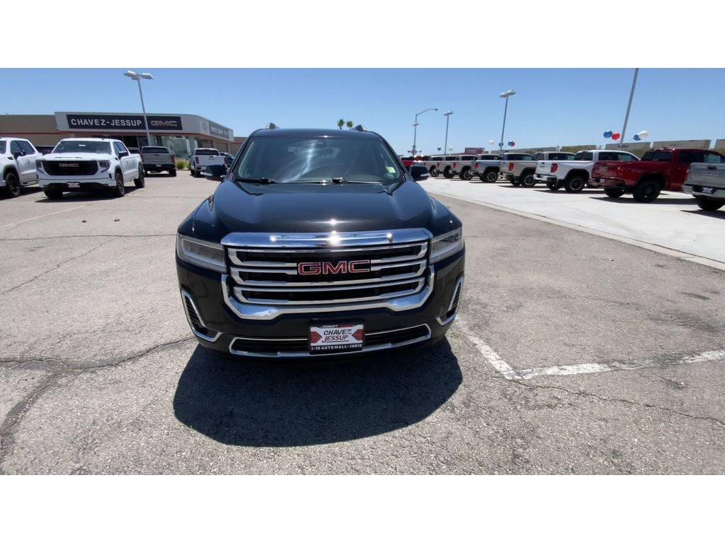 2023 GMC Acadia SLT