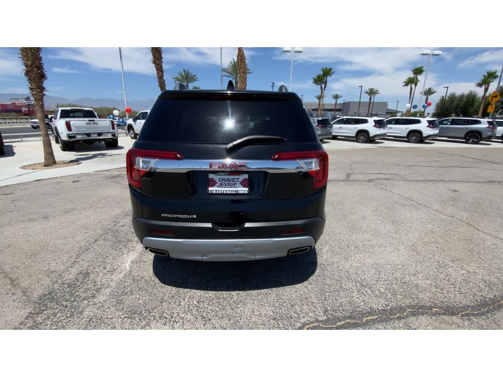 2023 GMC Acadia SLT