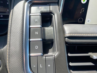 2022 GMC Yukon XL AT4