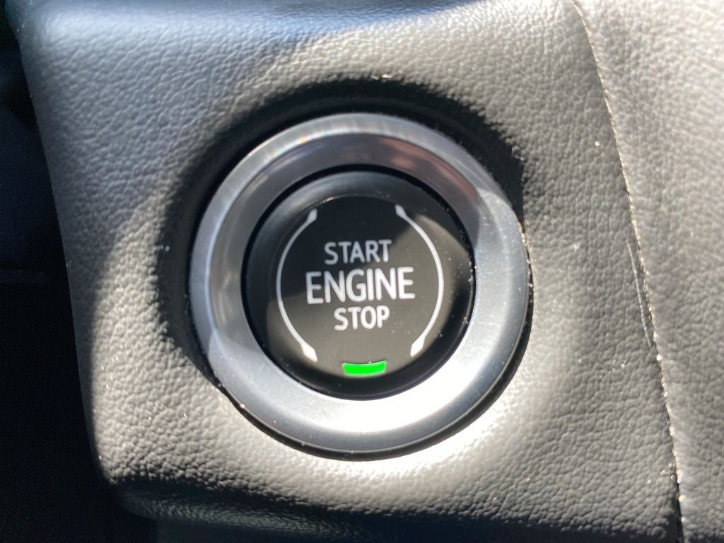 2022 GMC Yukon XL AT4