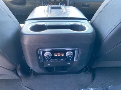 2022 GMC Yukon XL AT4