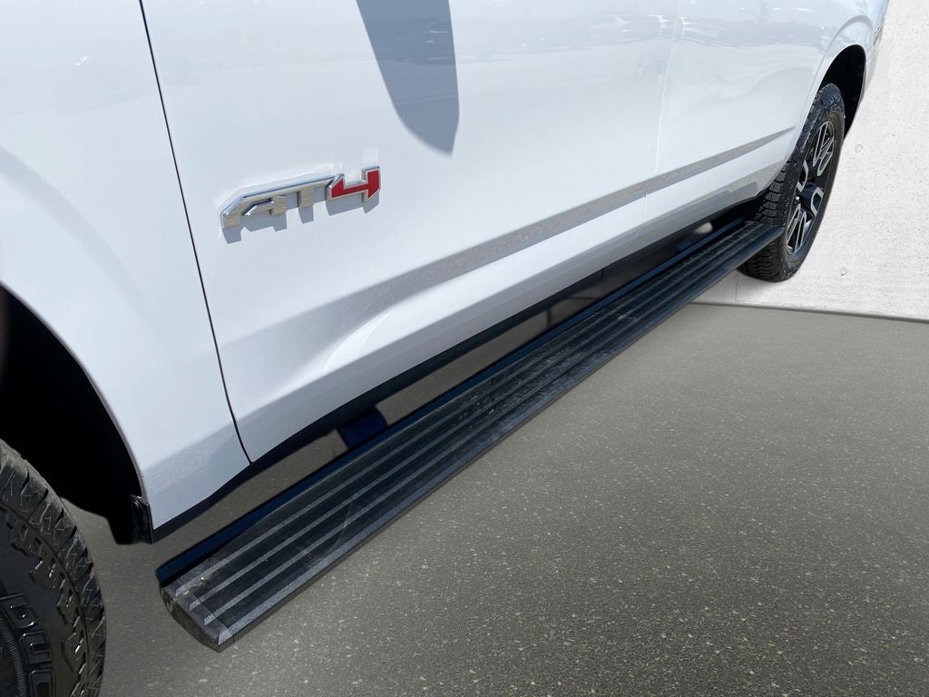 2022 GMC Yukon XL AT4