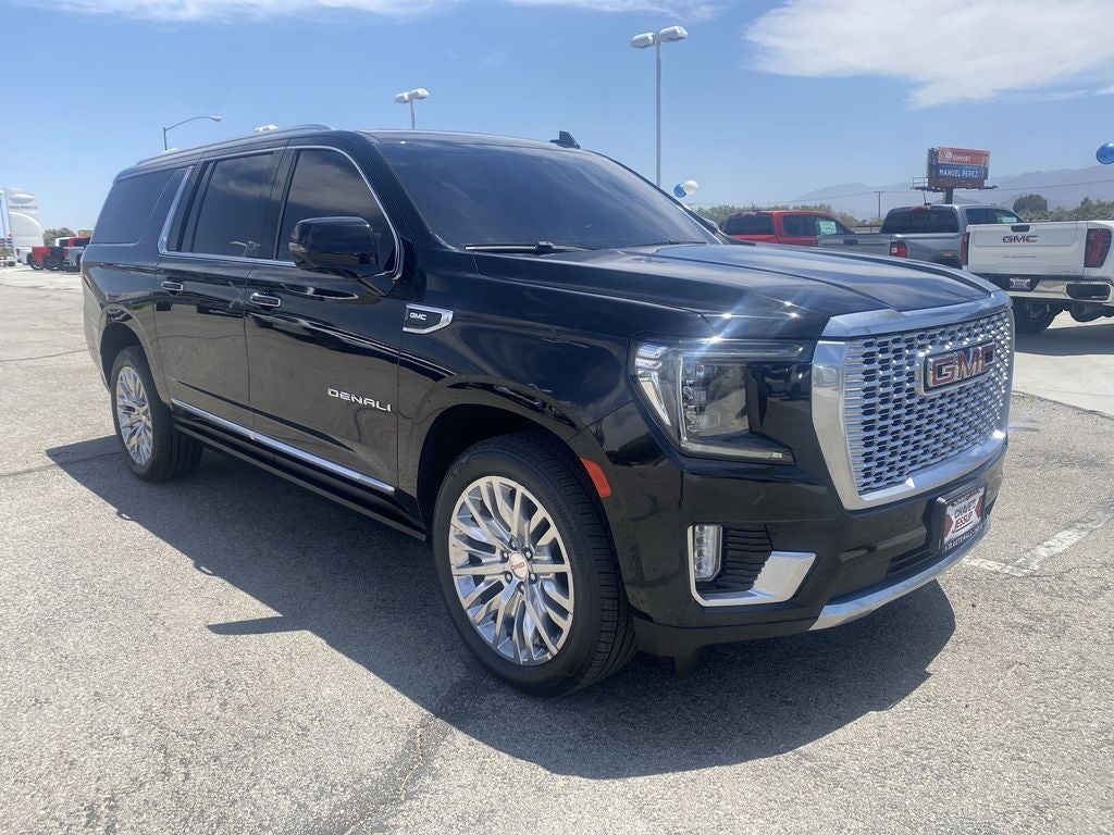 2023 GMC Yukon XL Denali