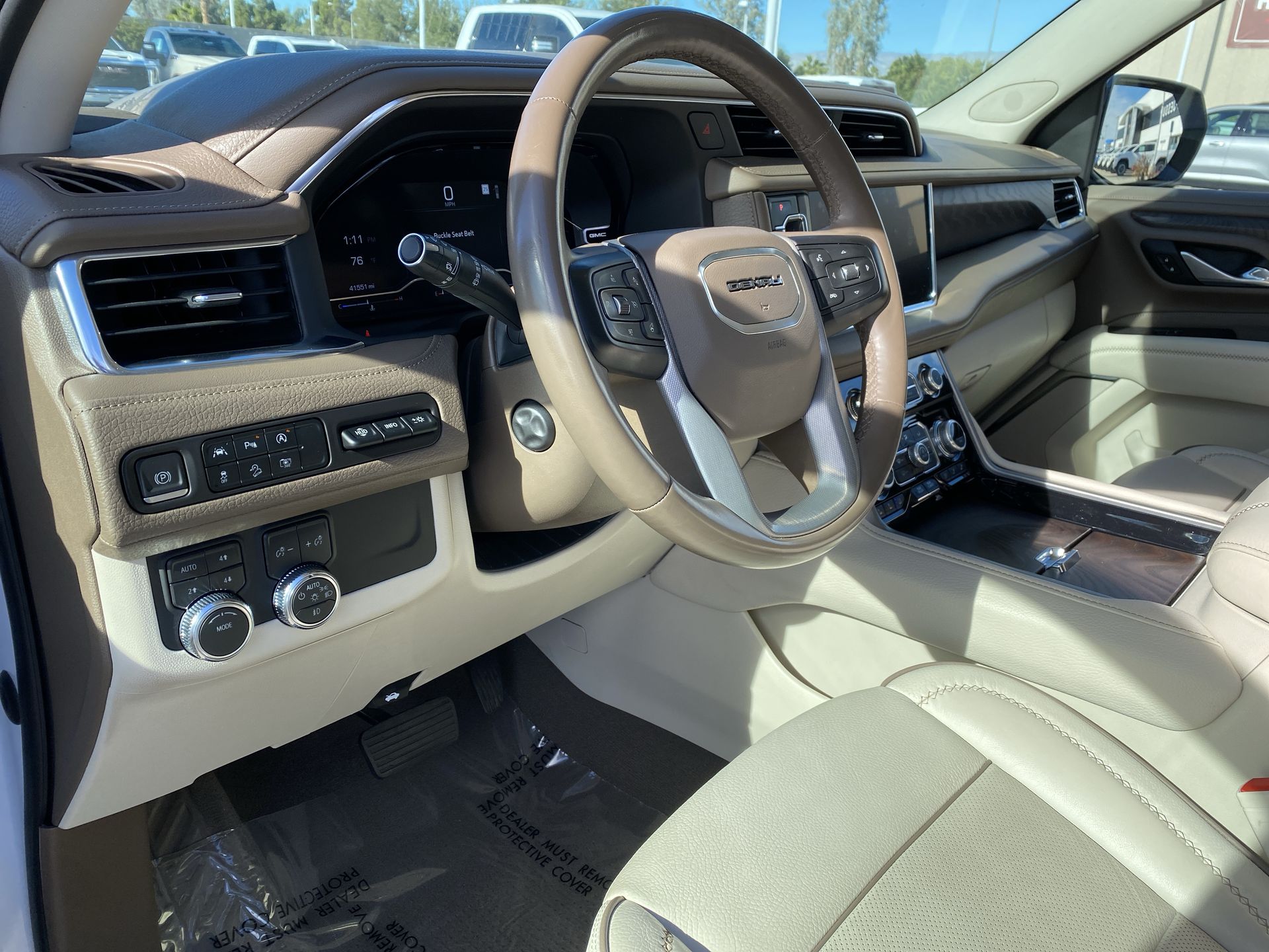 2023 GMC Yukon XL Denali