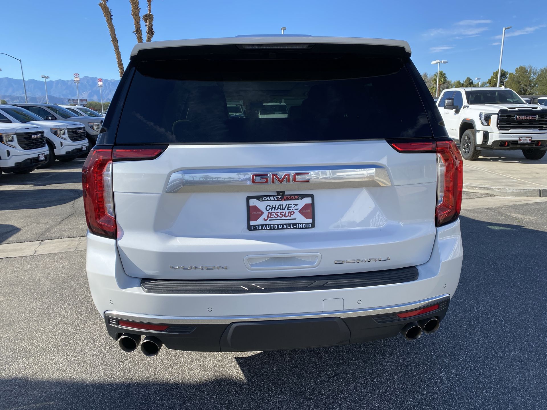 2023 GMC Yukon XL Denali