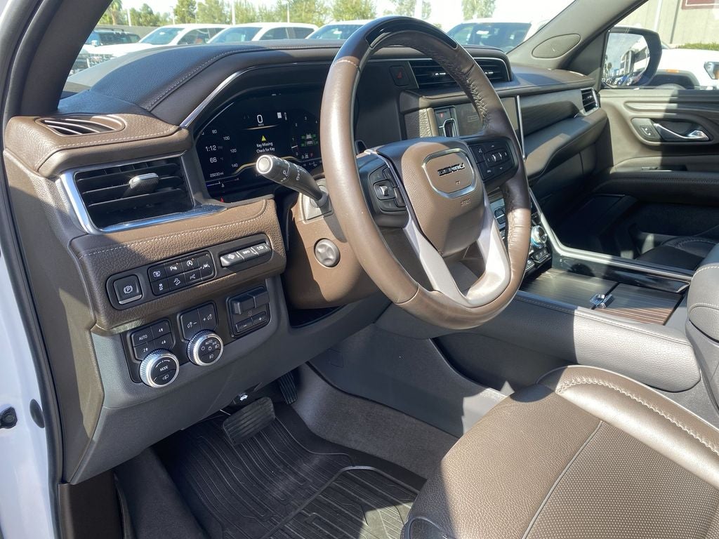 2023 GMC Yukon XL Denali