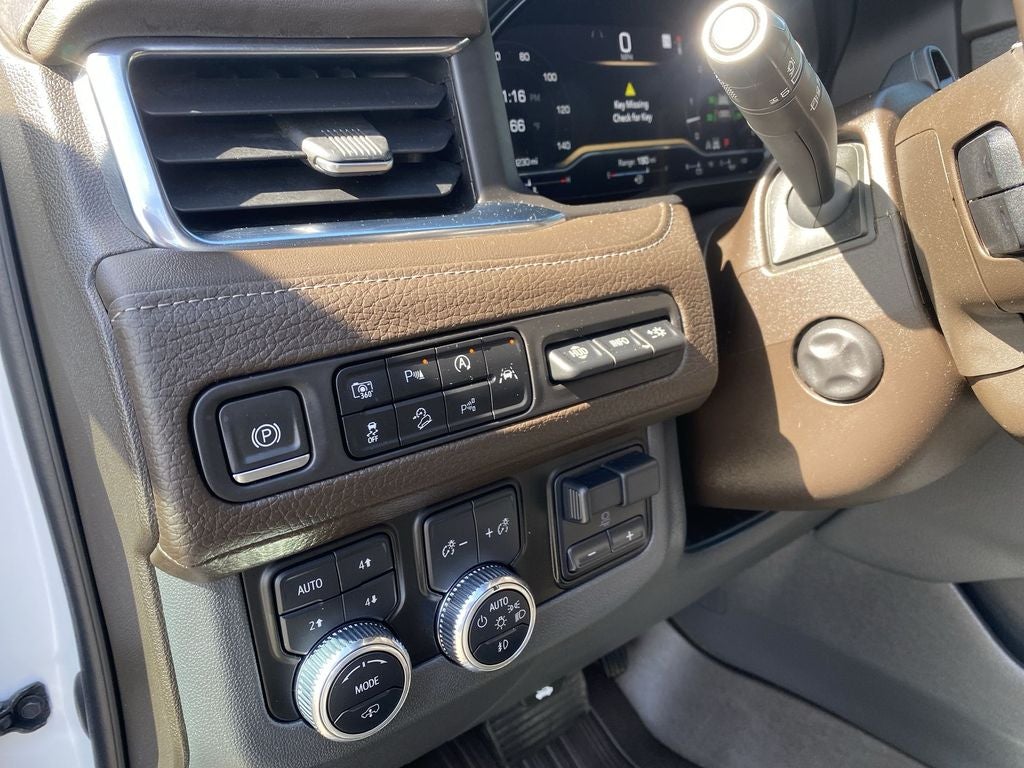 2023 GMC Yukon XL Denali