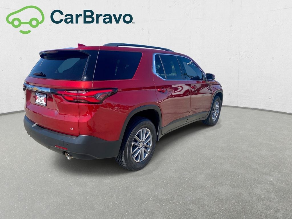 2022 Chevrolet Traverse LT Cloth