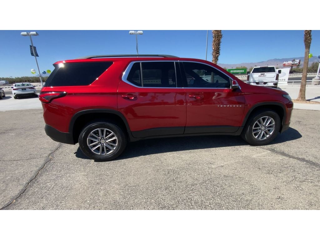 2022 Chevrolet Traverse LT Cloth