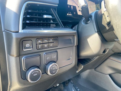 2025 Chevrolet Suburban RST