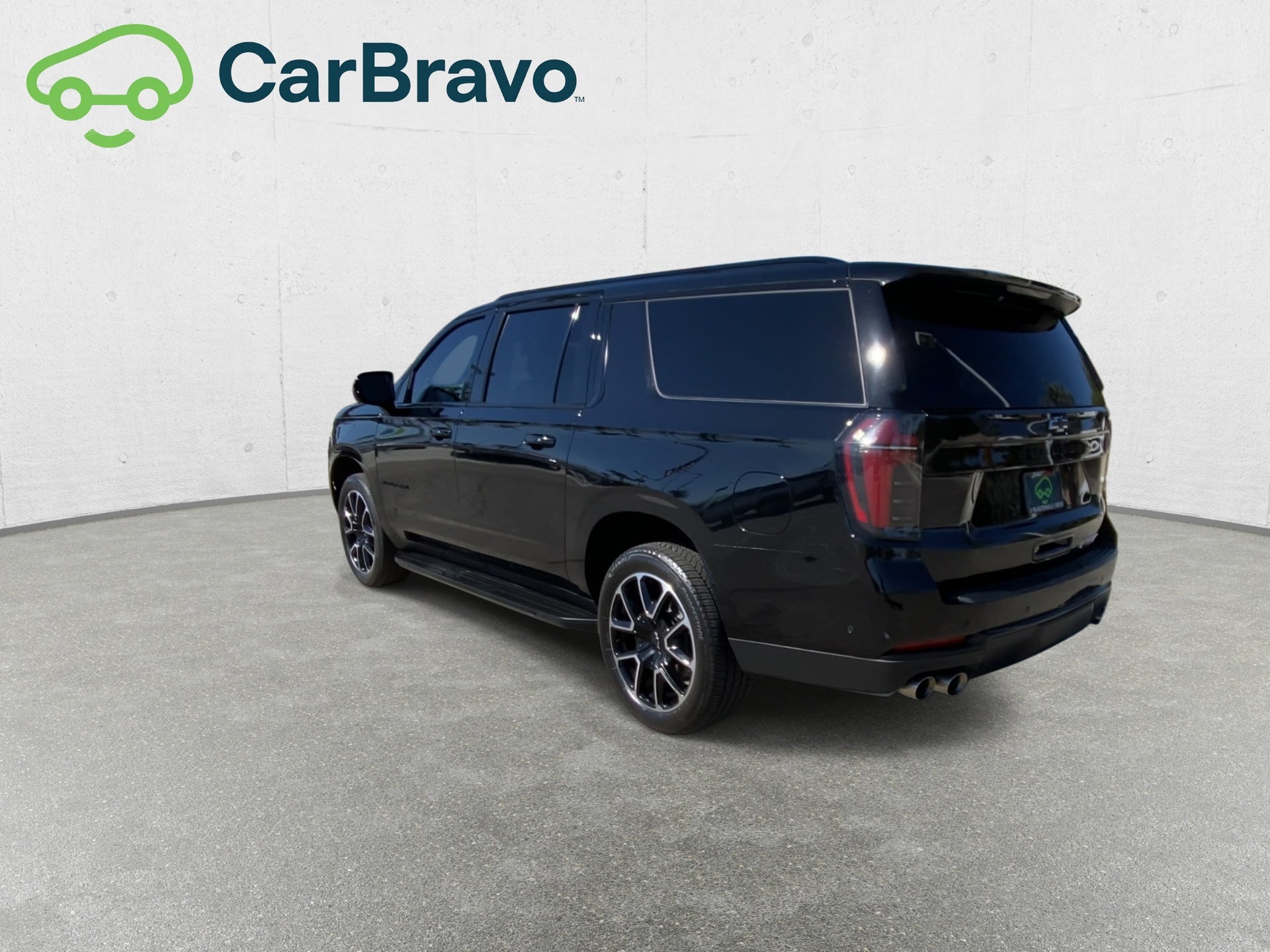 2025 Chevrolet Suburban RST