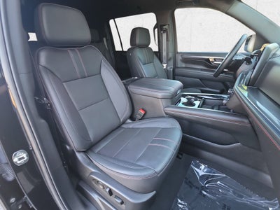 2025 Chevrolet Suburban RST