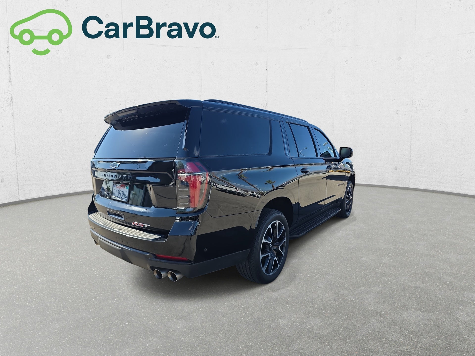 2025 Chevrolet Suburban RST
