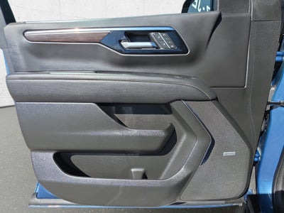 2025 Chevrolet Suburban Premier
