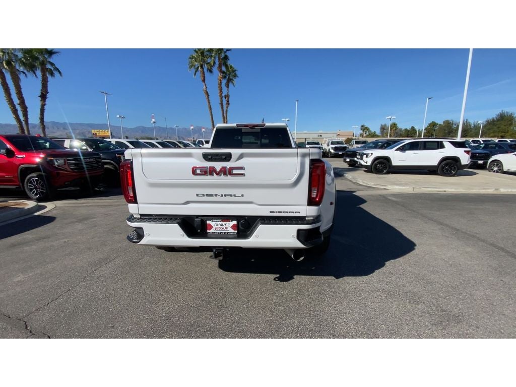2023 GMC Sierra 3500 HD Denali