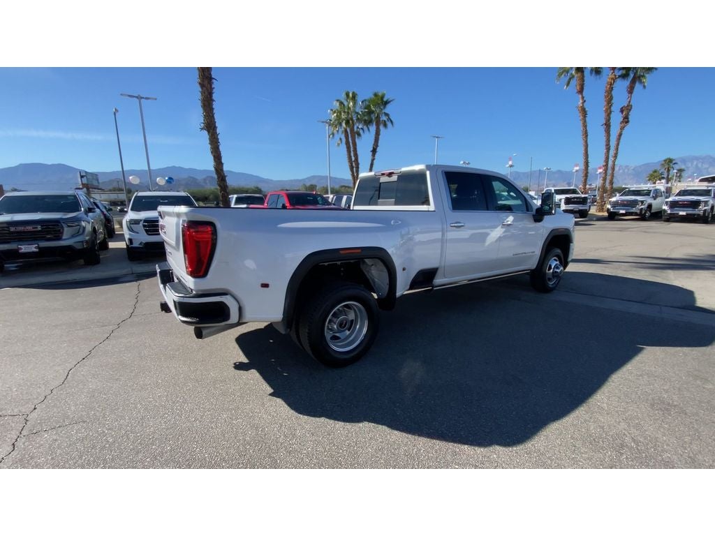 2023 GMC Sierra 3500 HD Denali