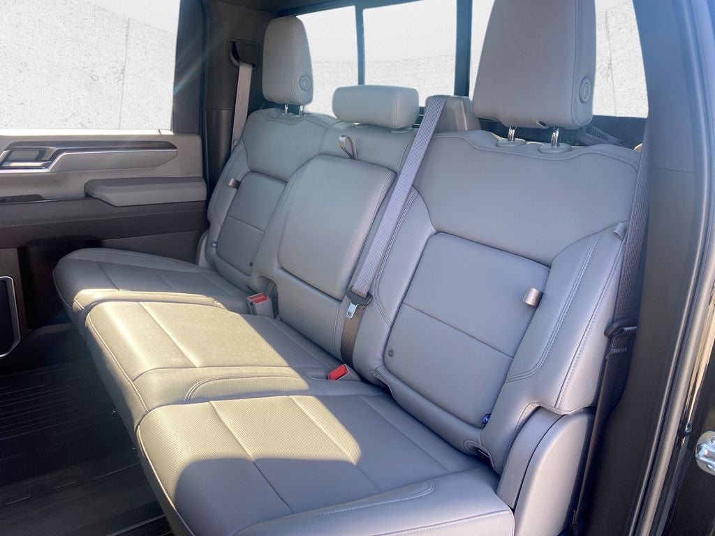 2025 GMC Sierra 2500 HD SLT