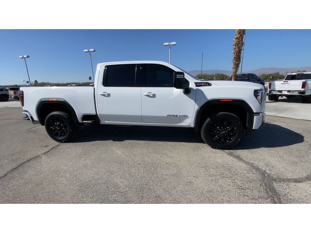 2025 GMC Sierra 2500 HD AT4