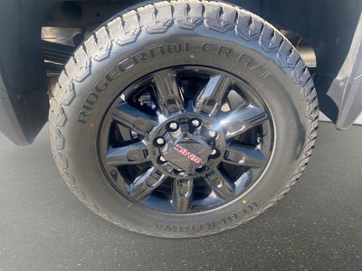 2025 GMC Sierra 2500 HD AT4