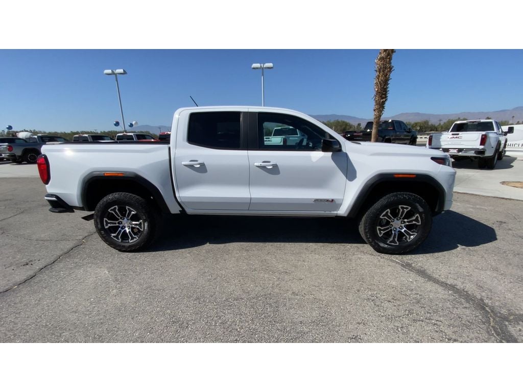 2023 GMC Canyon AT4