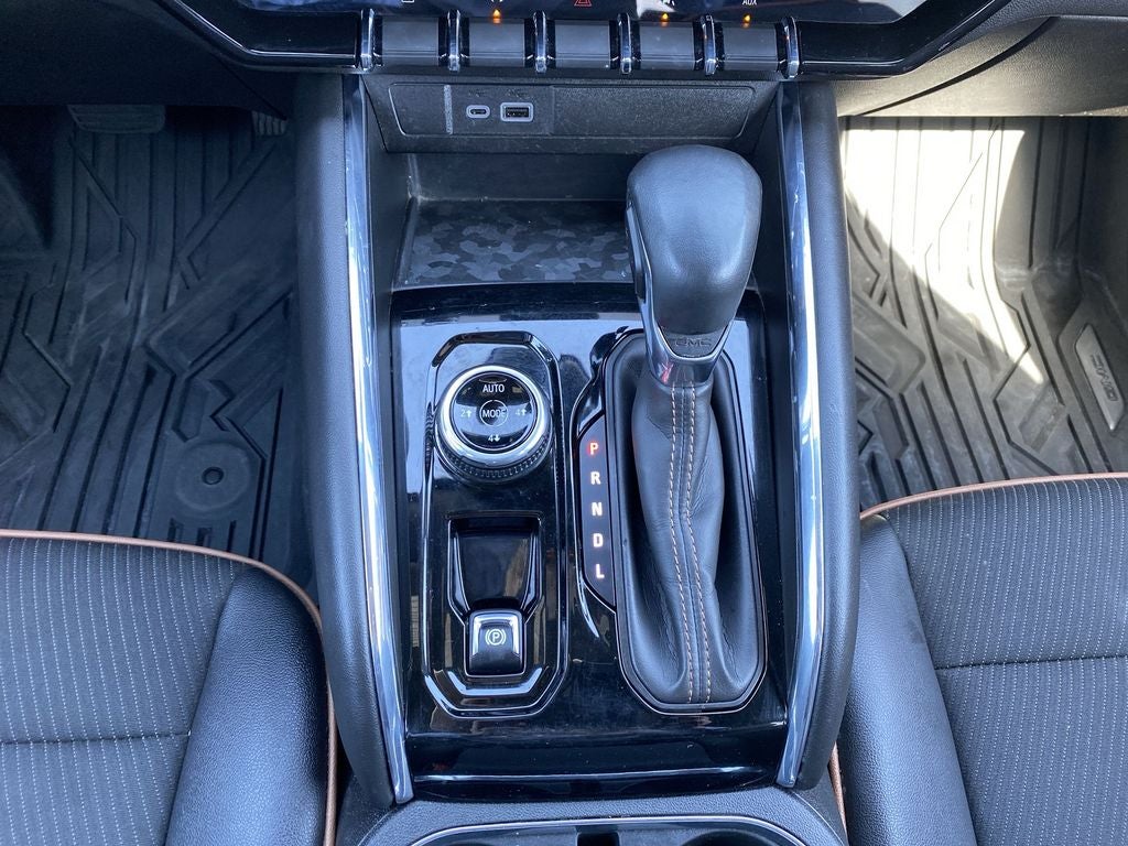 2023 GMC Canyon AT4