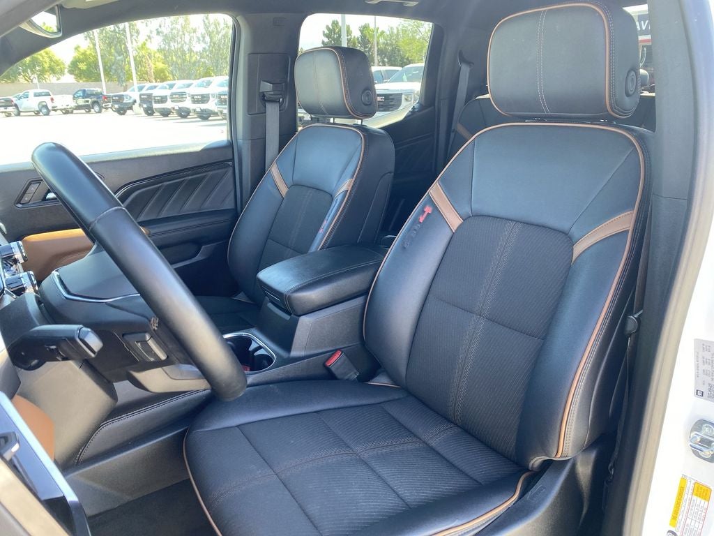2023 GMC Canyon AT4